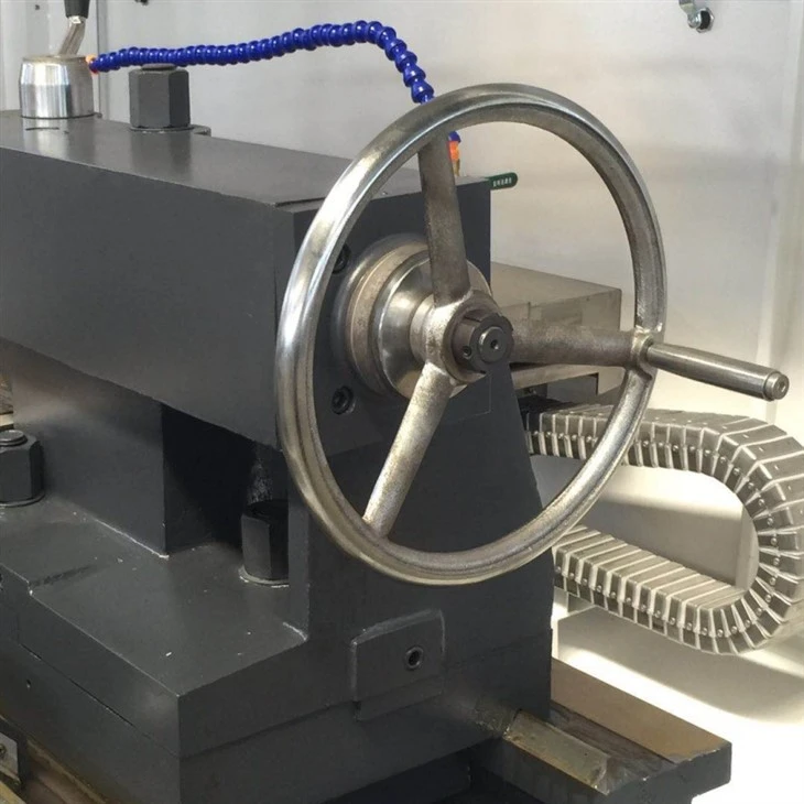 Horizontal Turning Lathe